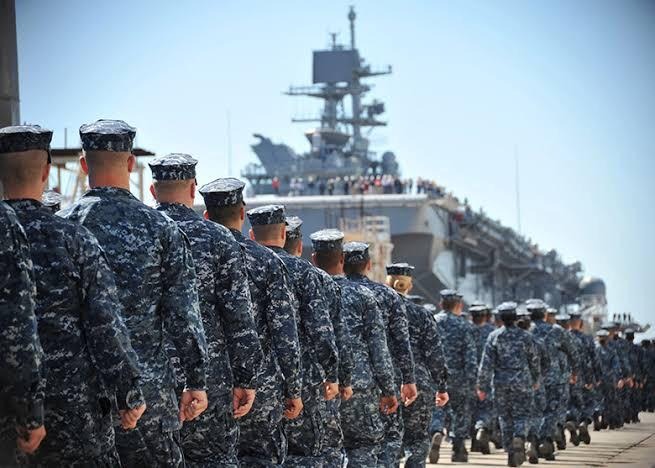 Navy Formation Ship